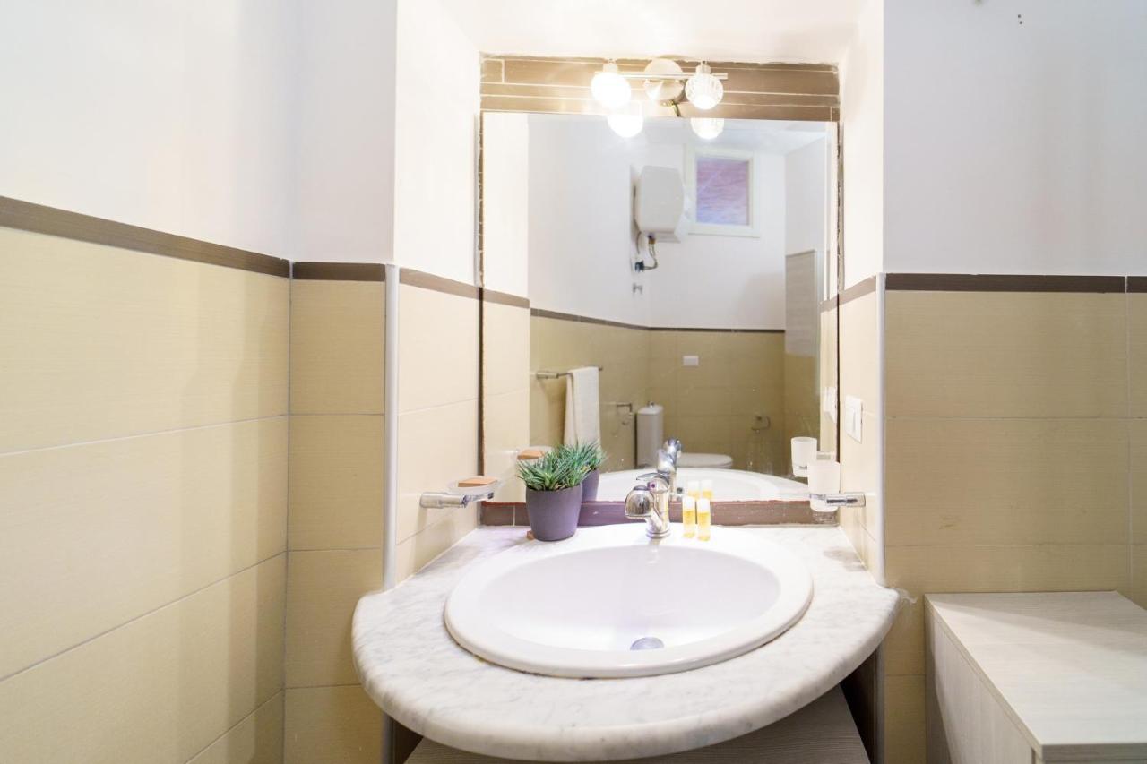 Siracusa Comfy & Central Apartment With Terrace Syracuse Exterior photo
